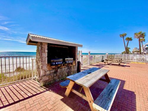 Casa Blanca Resort - photo 4