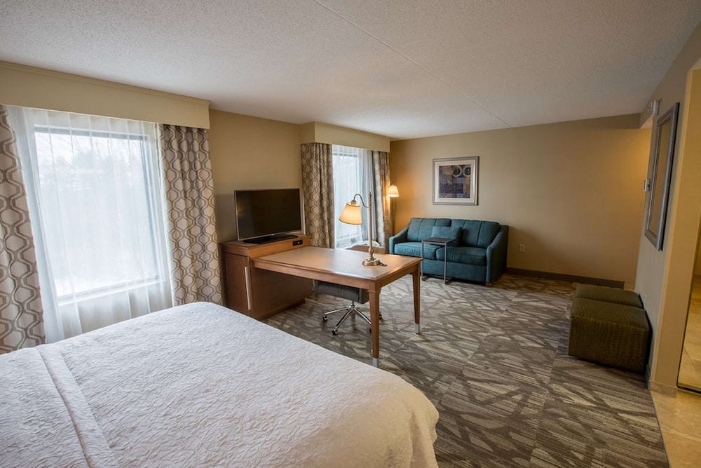 Hampton Inn & Suites Tilton - photo 23