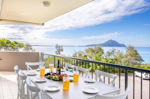 Albacore 6 — 4-Star Luxury Hotel in Nelson Bay, Australia