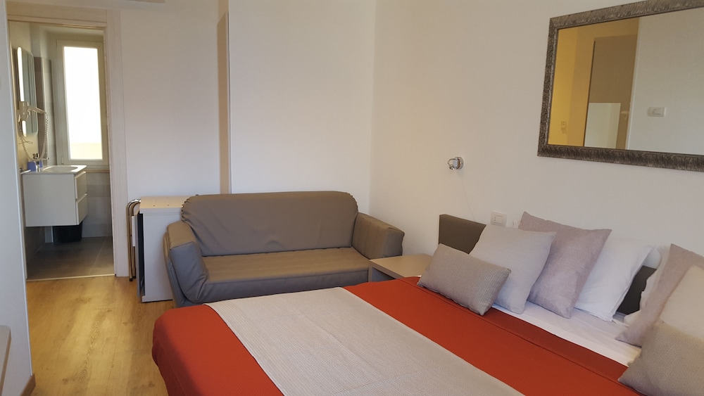 Albergo Pace — Brenzone — photo 4