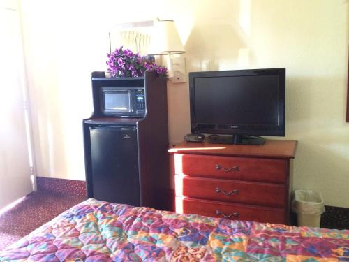 Carpet Inn - photo 26
