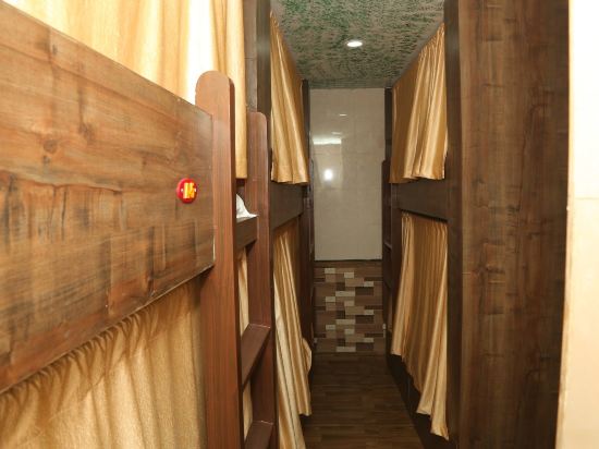 Hotel Interior/Public Areas