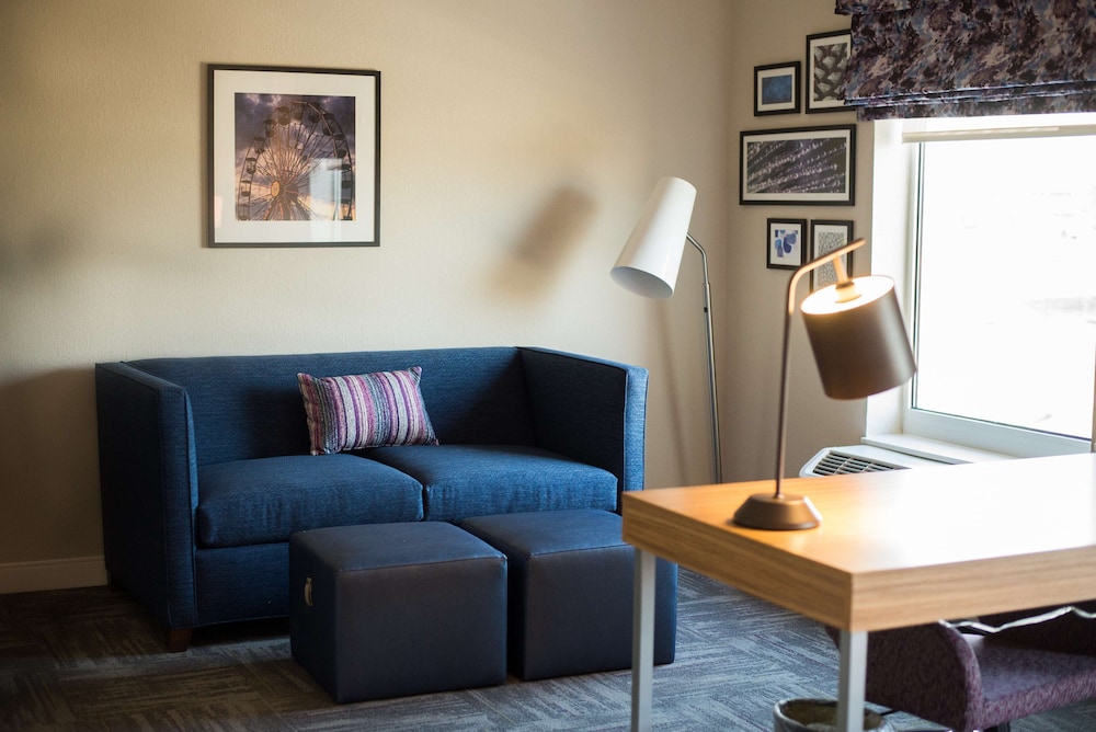 Hampton Inn & Suites by Hilton Warrington Horsham - photo 16