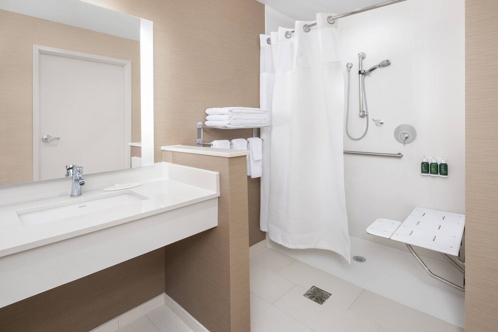 Fairfield Inn & Suites by Marriott Poplar Bluff - photo 7