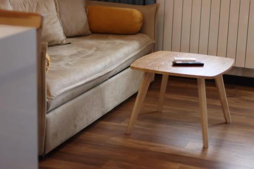 Newly Renovated Stylish 1BR Apartment For 4