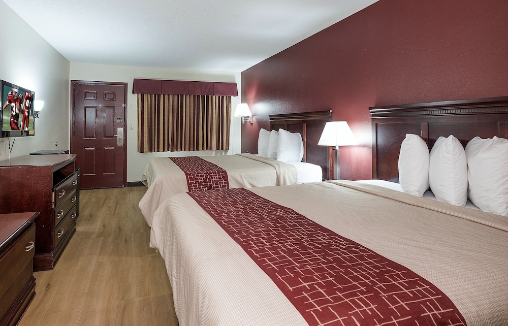Red Roof Inn Chipley - photo 9