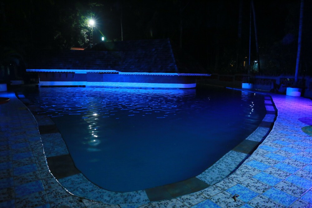 Emarald Ayurvedic Resort in Malappuram, India