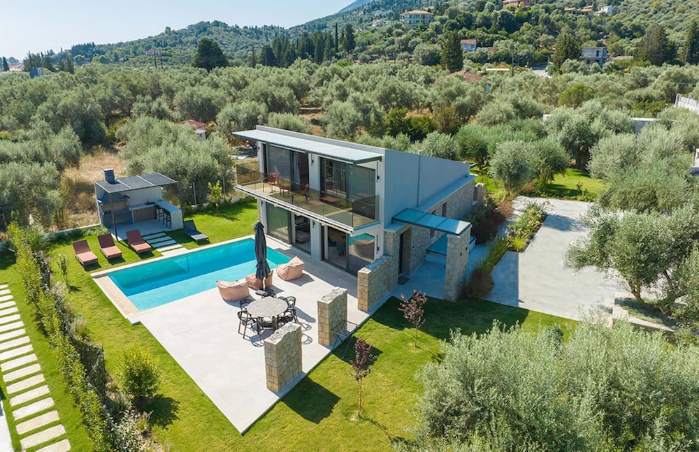 Torretta Harmonia in Ligia in Lefkada, Greece