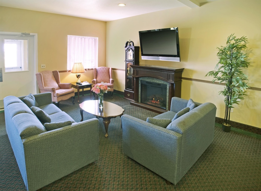 Americas Best Value Inn Gaylord - photo 24