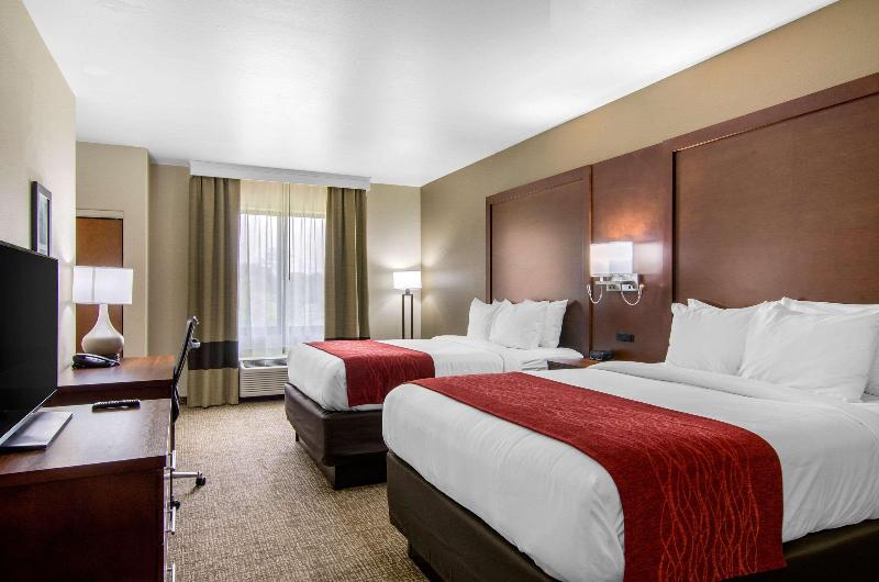 Comfort Inn & Suites Shawnee Kansas City - photo 16