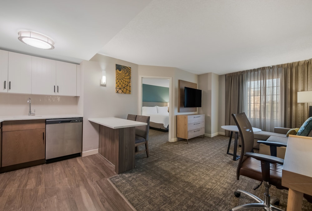 Staybridge Suites Chesapeake an IHG Hotel - photo 5
