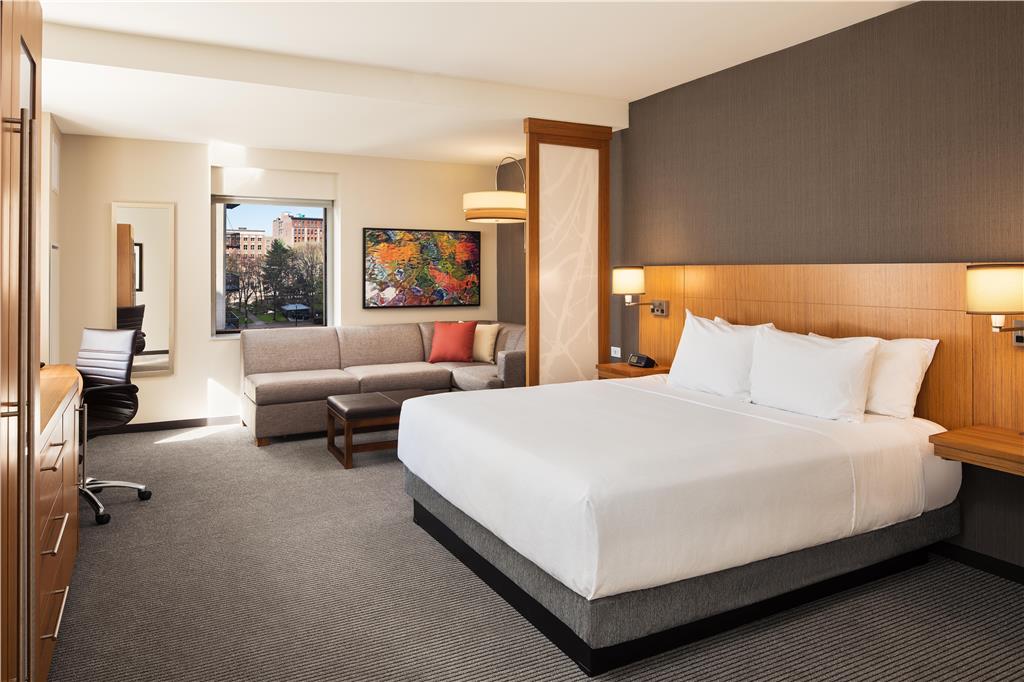 Hyatt Place Knoxville Downtown - photo 30