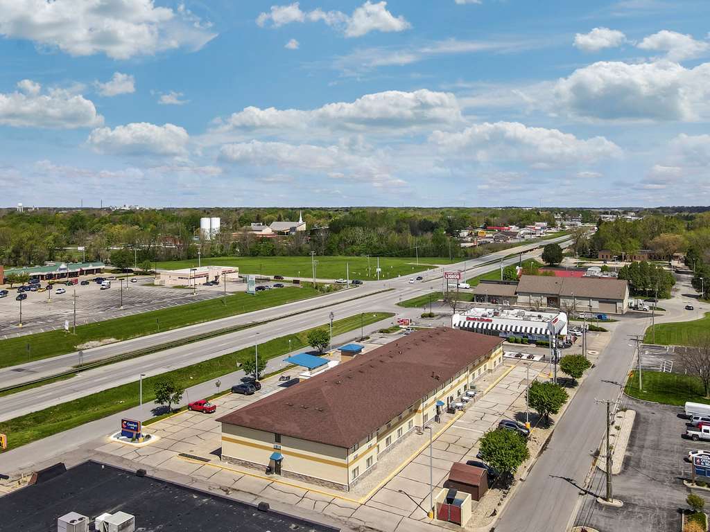 Comfort Inn Near Kokomo Speedway - photo 8