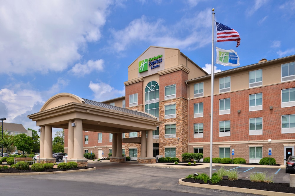 Holiday Inn Express & Suites Cincinnati Mason an IHG Hotel - featured photo