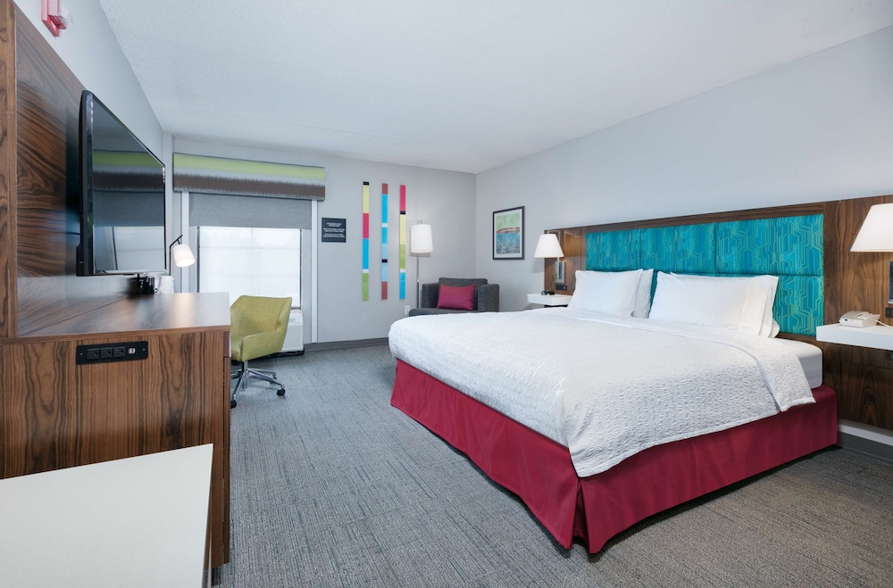 Hampton Inn Biloxi - photo 12