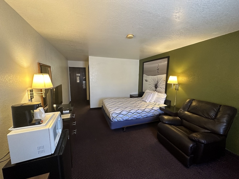 Simple Rewards Inn - photo 2