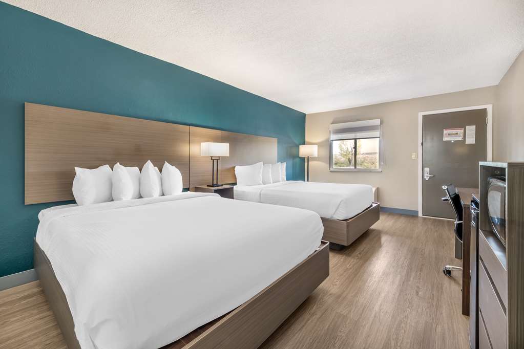 Best Western Green Tree Inn - photo 19