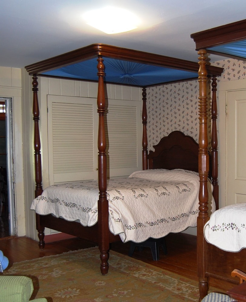 Glenfield Plantation Historic Antebellum Bed and Breakfast - photo 8