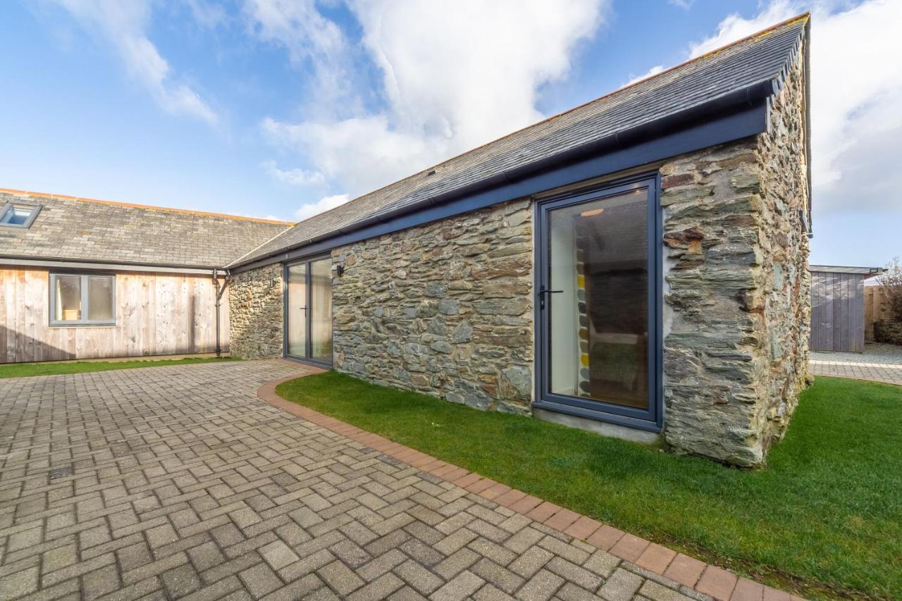 Hunter's Barn - last minute hotel in Falmouth