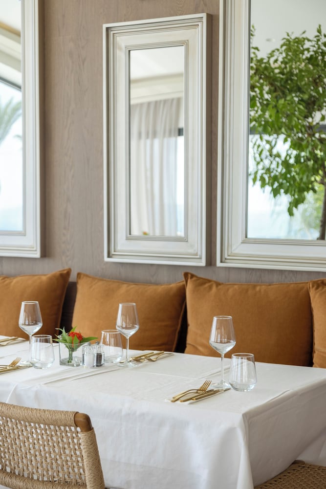 מזון ומשקאות