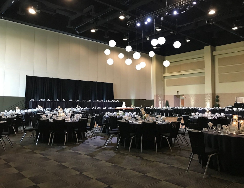 EVEN Hotel Chicago Tinley Park Conv Ctr by IHG - photo 43