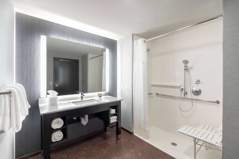 Residence Inn by Marriott Manchester Downtown - photo 14