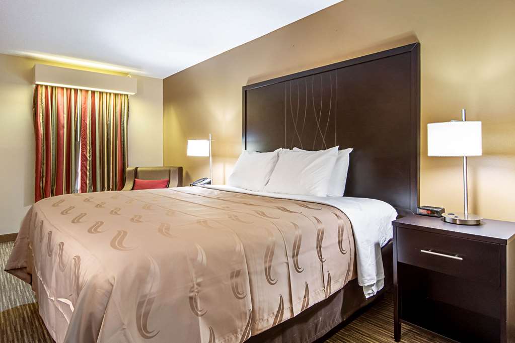 Quality Inn Thomaston - photo 15