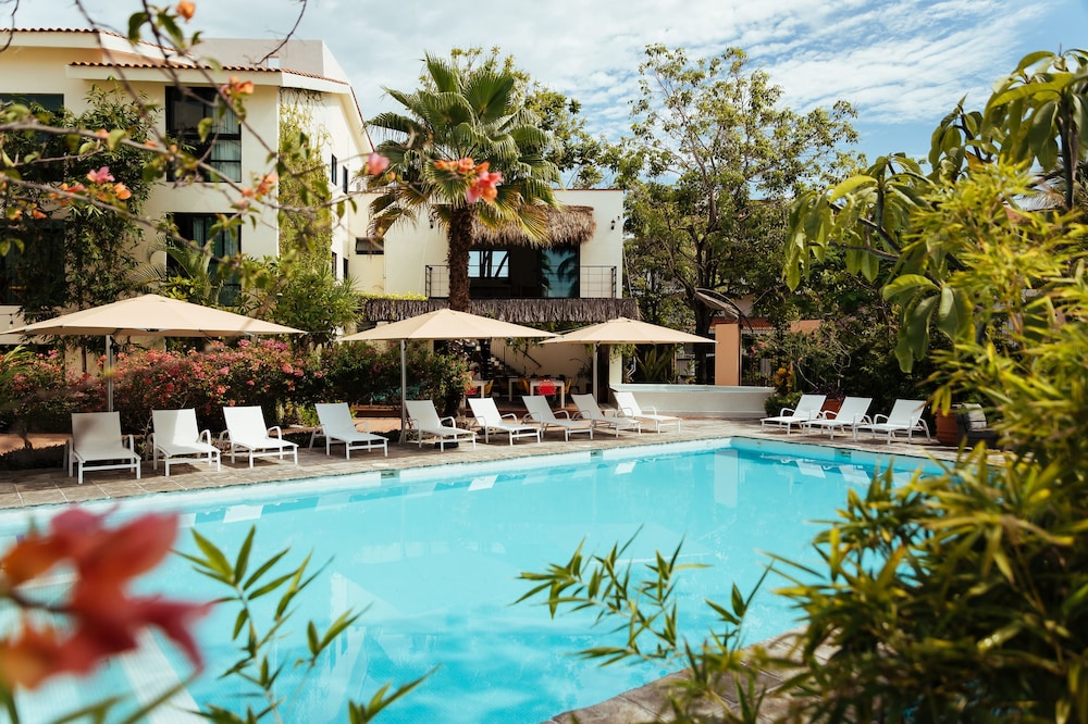 San Trópico Boutique Hotel & Peaceful Escape — hotel near Puerto Vallarta International Airport