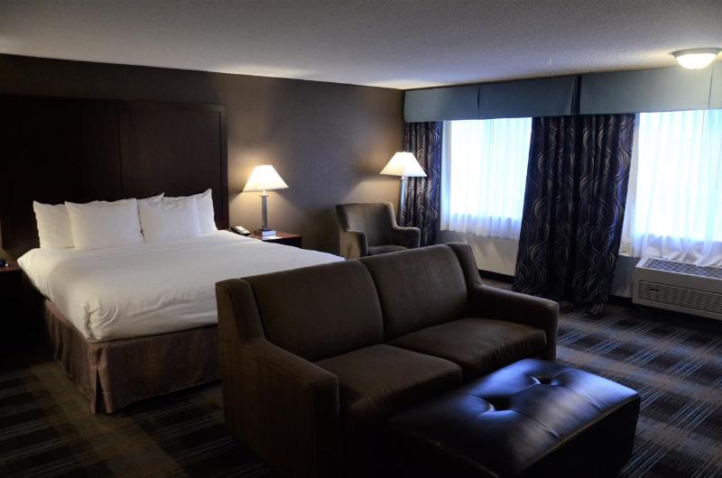 Clarion Inn near JBLM - photo 16