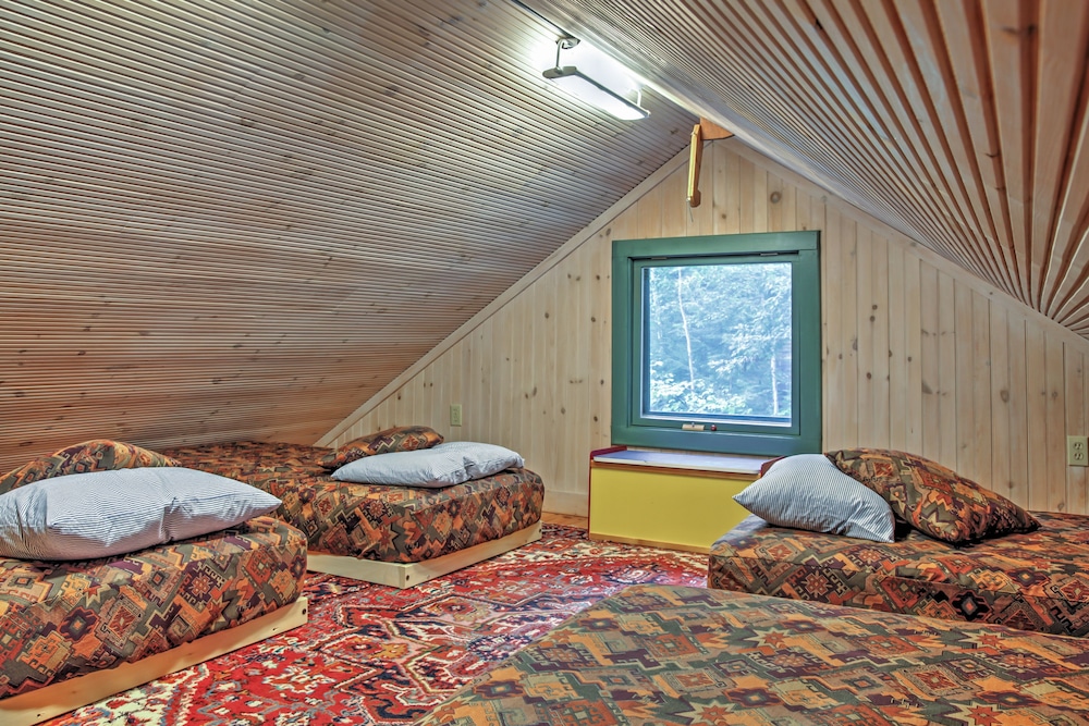 Waterfront Denmark Complex with Dock on 12 Acres — Denmark — photo 3