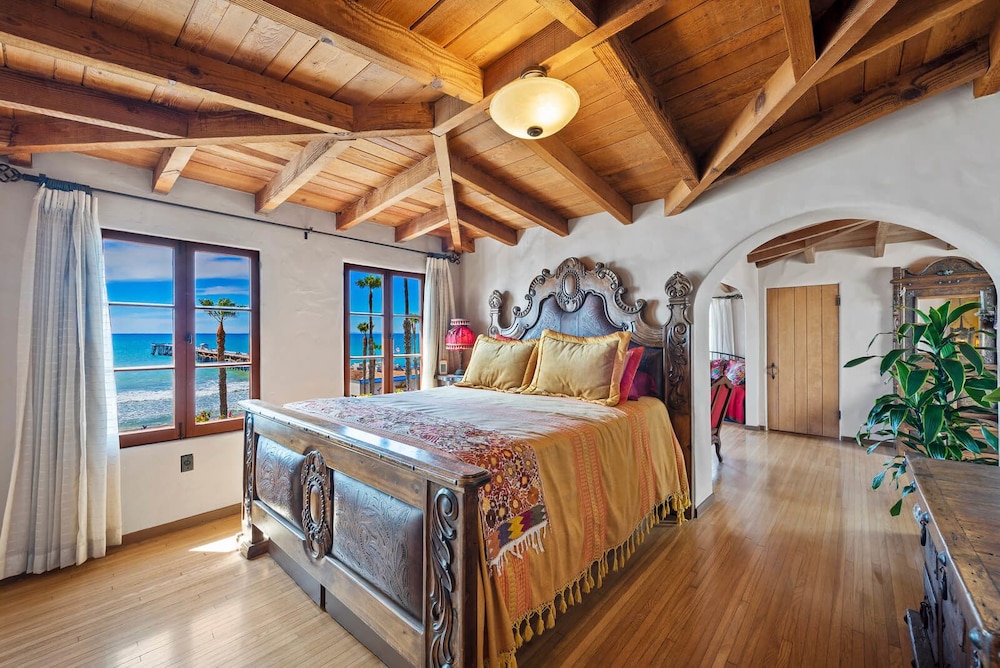 Oceanfront Hacienda - photo 10