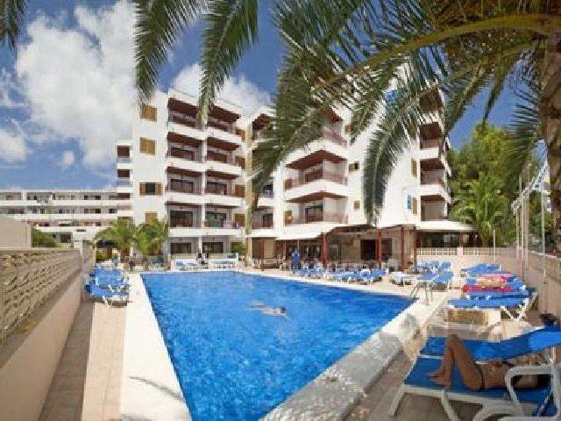 White Apartments Adults Only — 4-Star Luxury Hotel in Ibiza, Spain