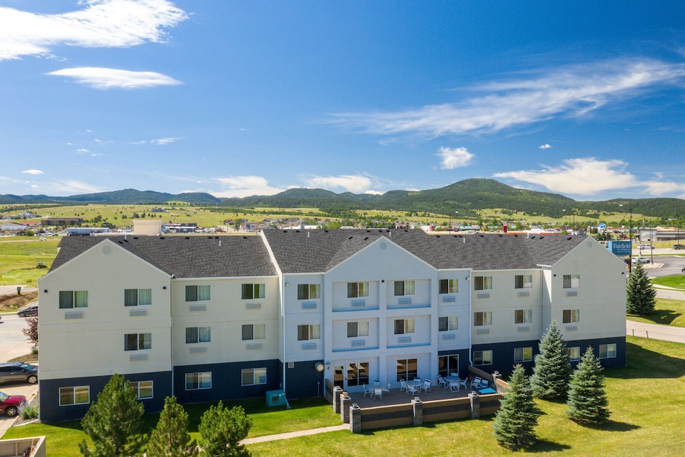Fairfield Inn & Suites by Marriott Spearfish - photo 40