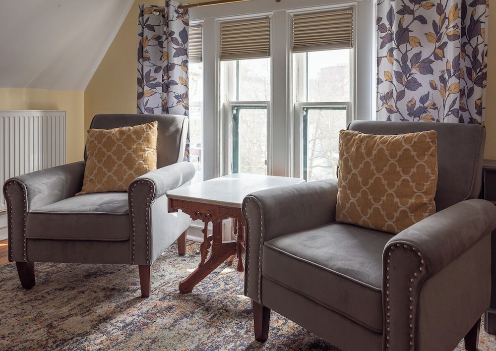 William Henry Miller Inn - photo 22