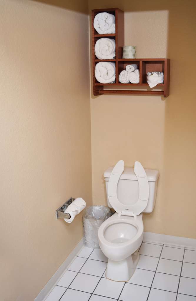 Beachfront Hotel - photo 3