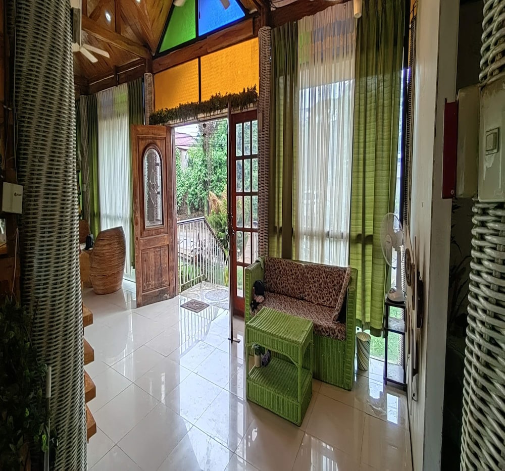 Cozy Princesa Hotel — Manila — photo 2