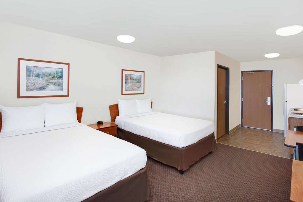 Woodspring Suites Denton - photo 18