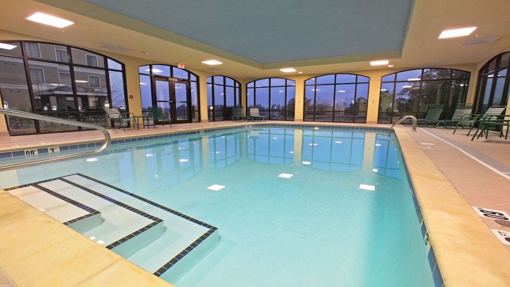 Staybridge Suites Hot Springs by IHG - photo 26