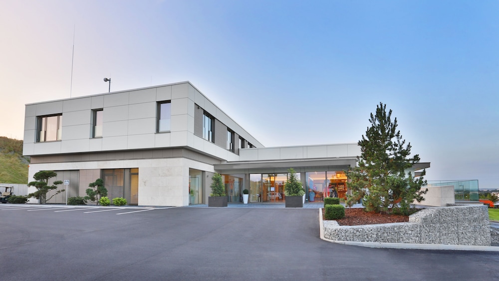 Hotel TheGreen - last minute hotel in Koeln