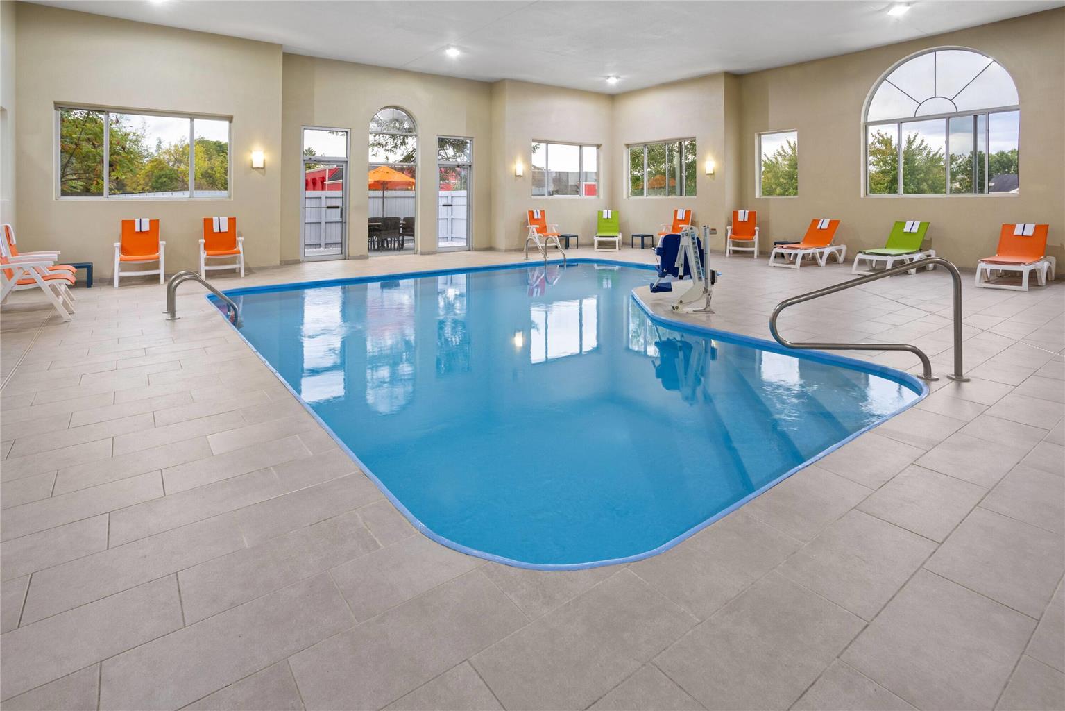 Wingate by Wyndham Pittsburgh New Stanton - photo 6