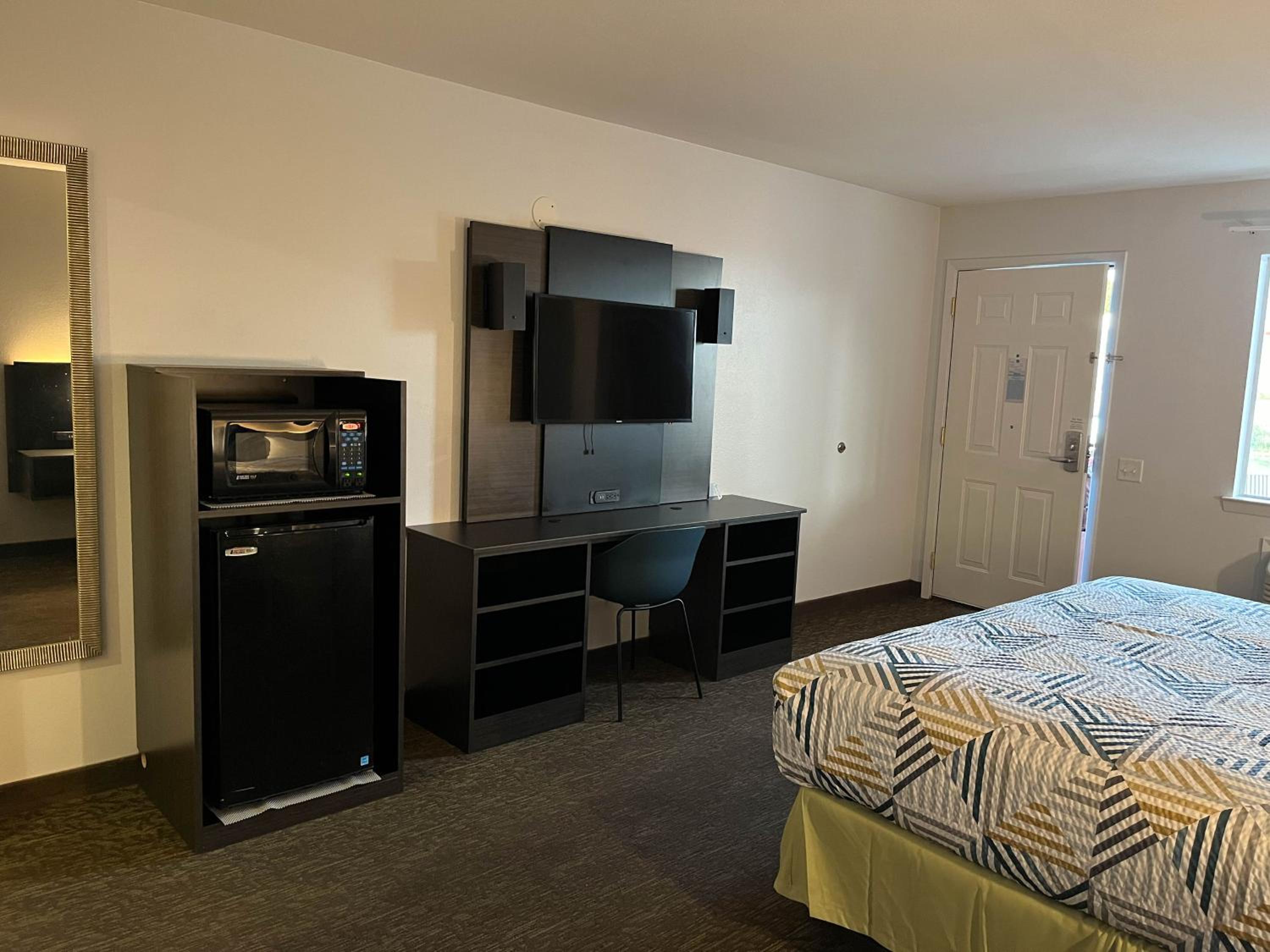Motel 6 Junction TX Llano River - photo 47