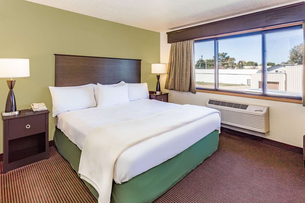 AmericInn by Wyndham Hampton - photo 6