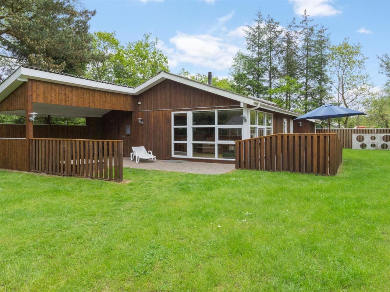 Holiday Home Blazo 400m from the sea by Interhome — 4-Star Luxury Hotel in Hals, Denmark