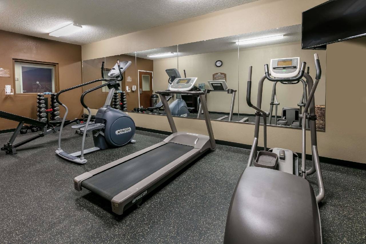 Sleep Inn & Suites - photo 16