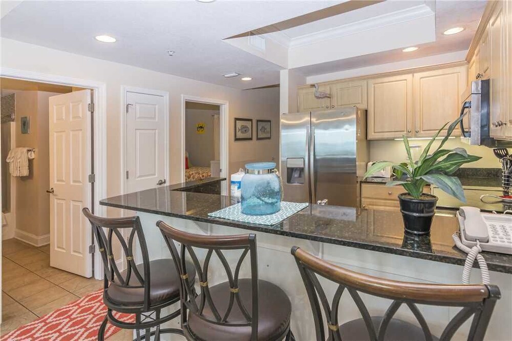 Crystal Shores 704 - photo 10