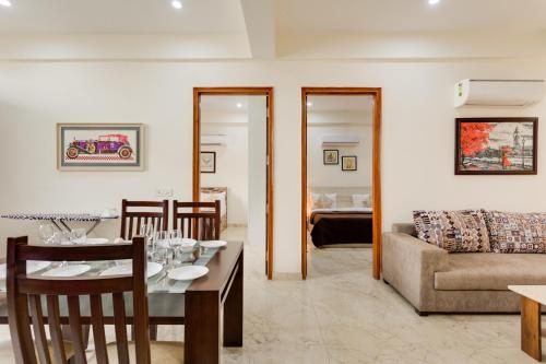 Hostie 2BHK Apartments near Artemis Medanta Fortis hospitals — 4-Star Luxury Hotel in Gurgaon, India