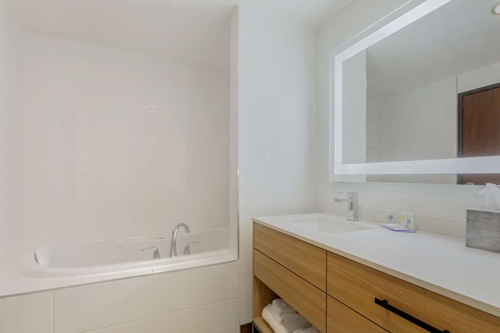 Comfort Suites Cheyenne WY - photo 19