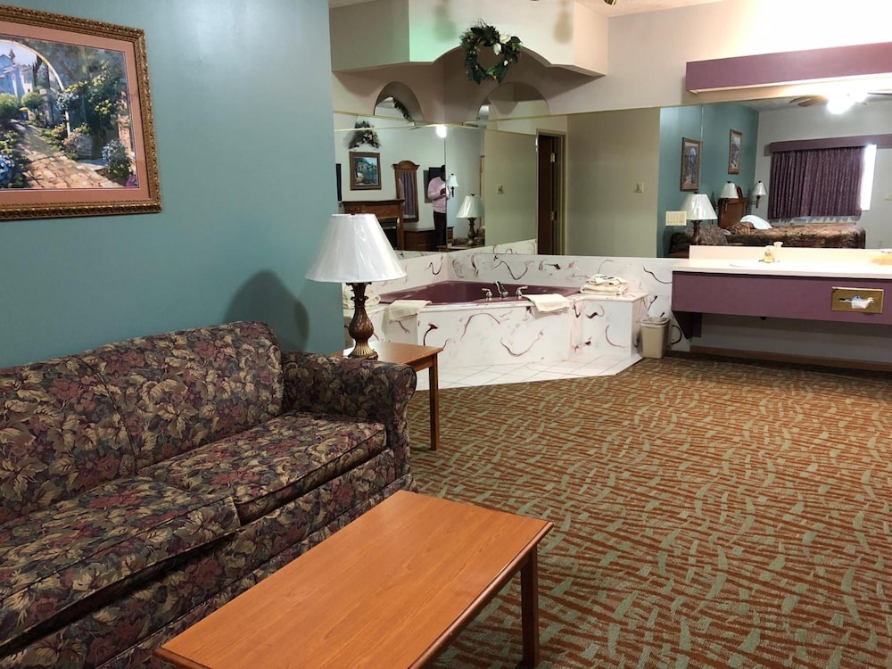 Countryside Suites - photo 27