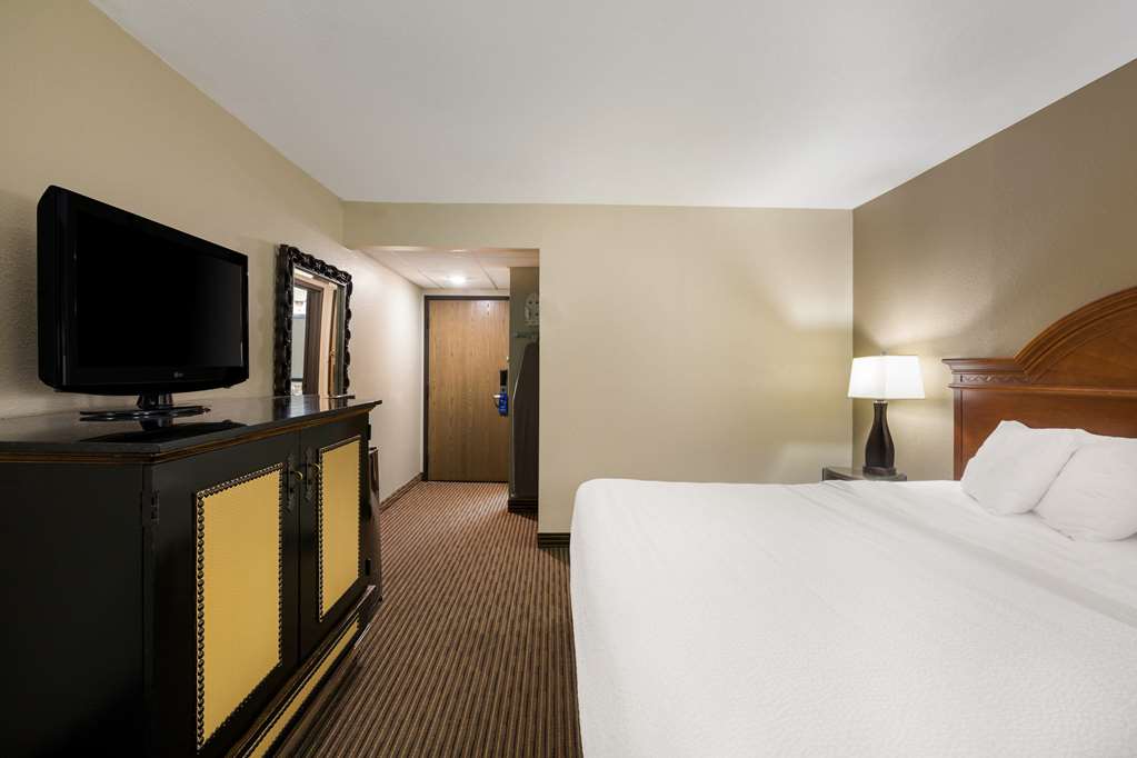 Revel Hotel Minot SureStay Collection by Best Western - photo 28
