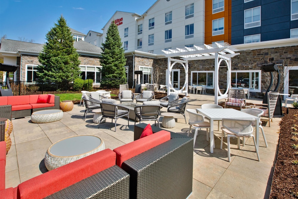 Hilton Garden Inn Blacksburg University - photo 32